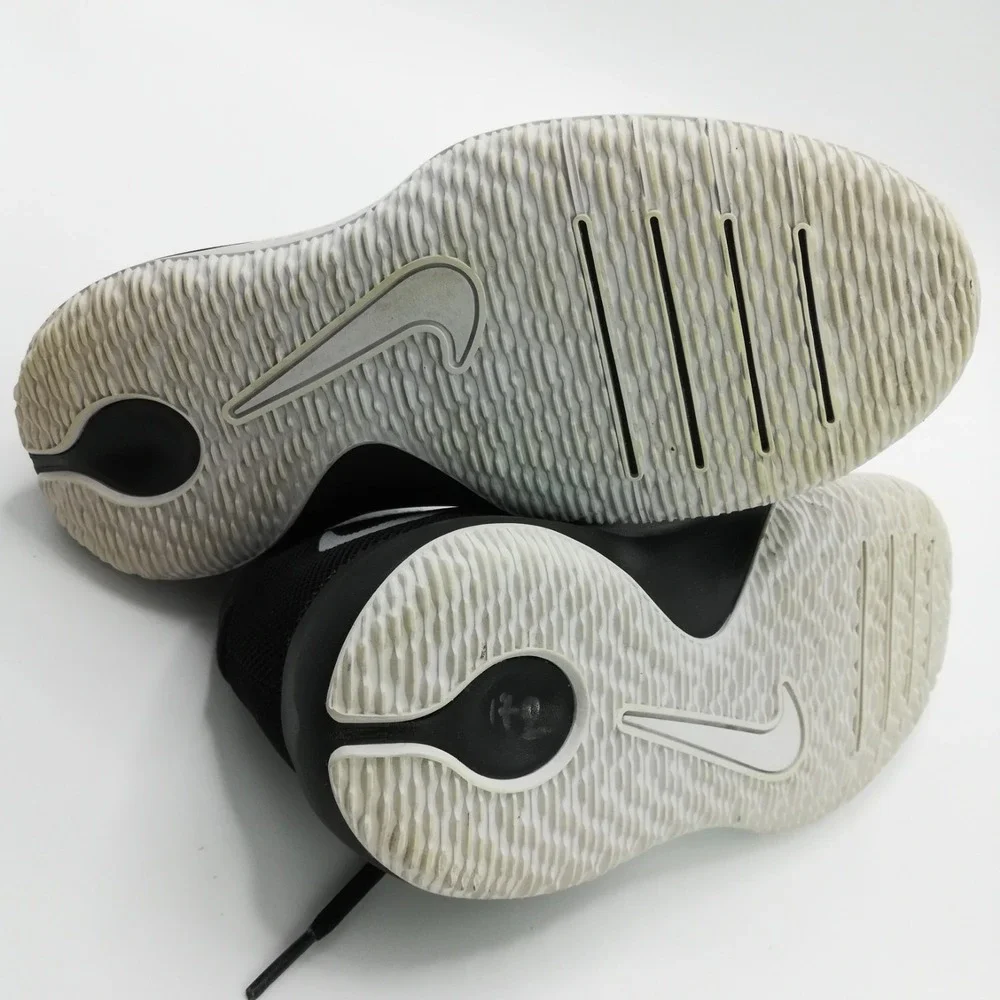 Nike Shoes Boys Sneaker Zoom‎ Assersion Basketball Black White Youth 6.5Y